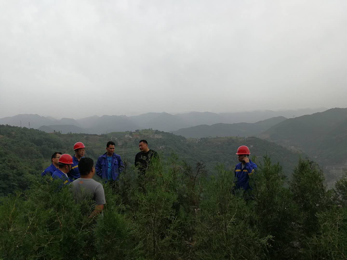[矿山生态修复] 宝峰寺矿山恢复绿化工程